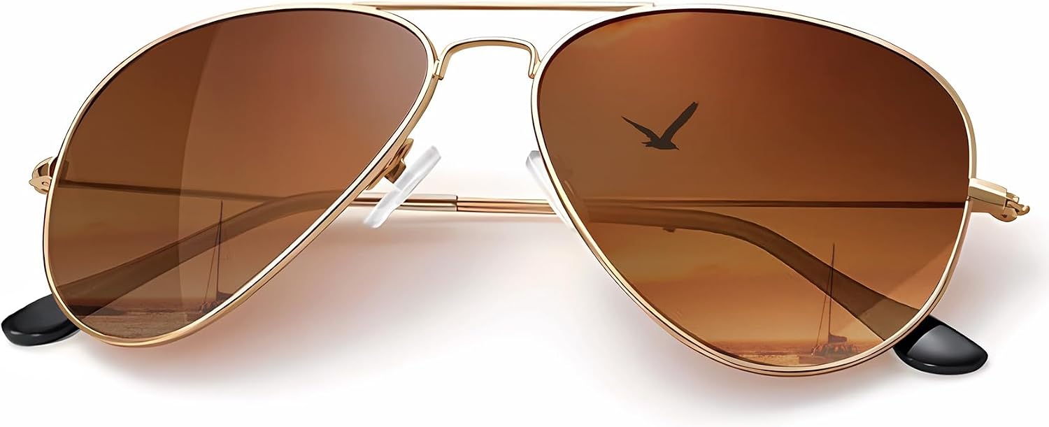 Square polarized sunglasses for women, classic vintage retro style.